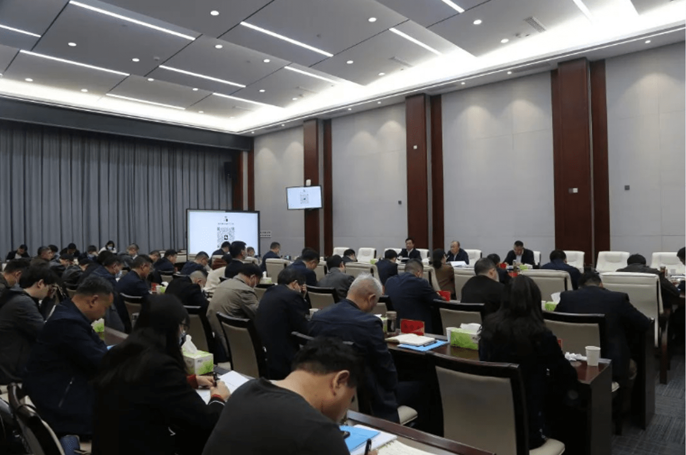襄阳市召开“无废城市”建设推进会